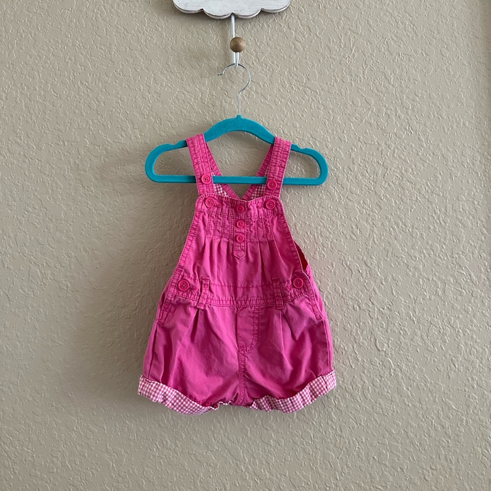 💙5/$25💙Oshkosh Pink Shortalls 12M
